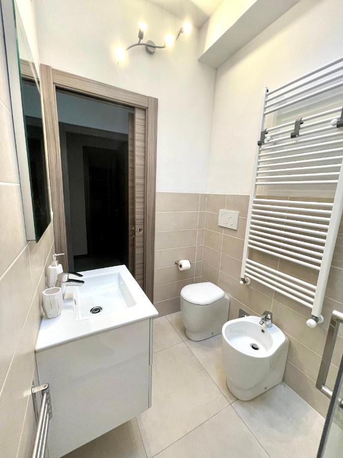 Lugaro Guest House Турин Экстерьер фото