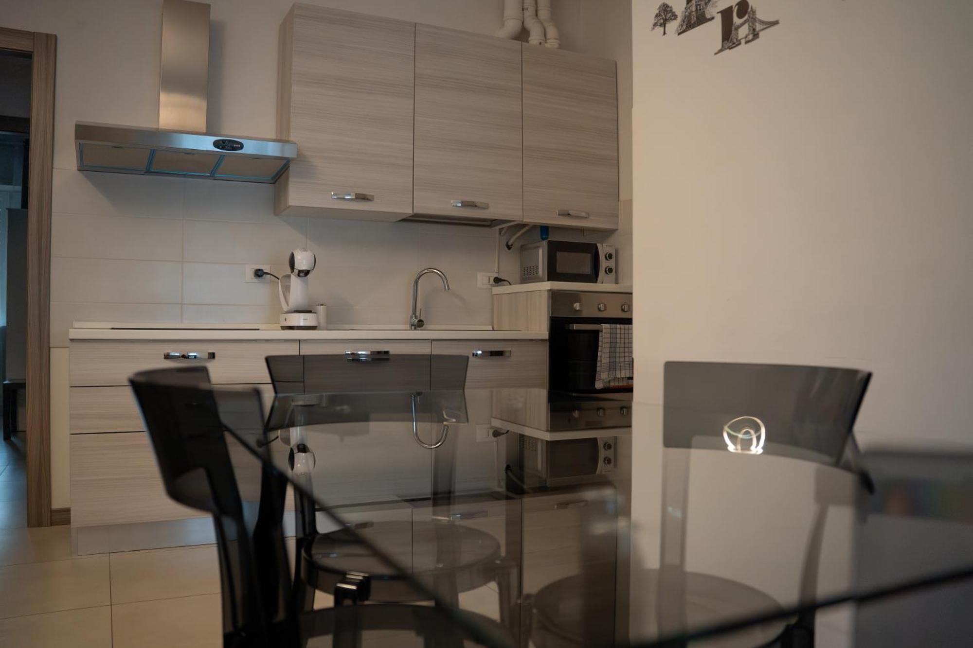 Lugaro Guest House Турин Экстерьер фото